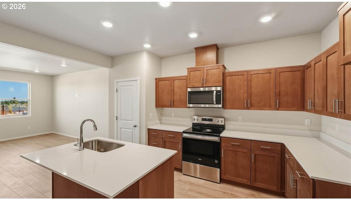 6216 Southeast Lusted Road Gresham, OR 97080 - Photo 7 of 25 Gallery Image 7