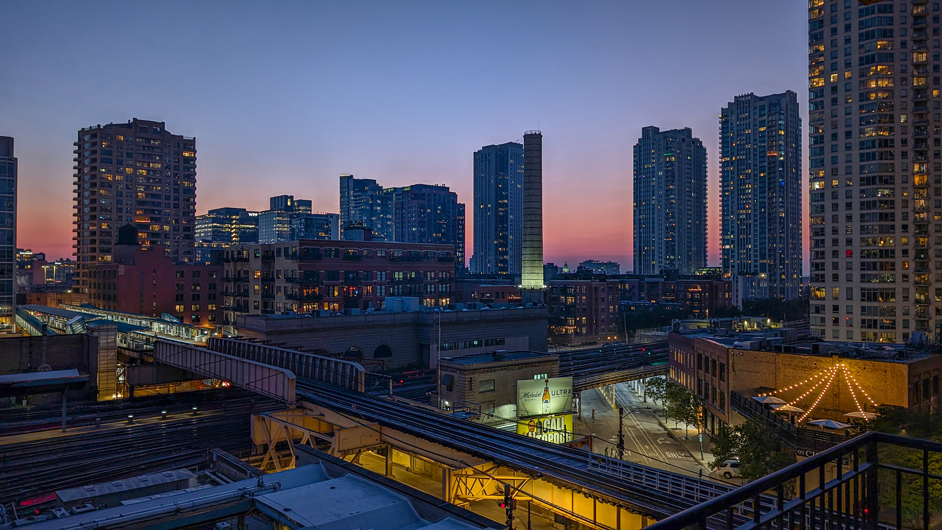165 North Canal Street, Unit 706 Chicago, IL 60606 - Photo 22 of 27 a view of swimming pool from a balcony