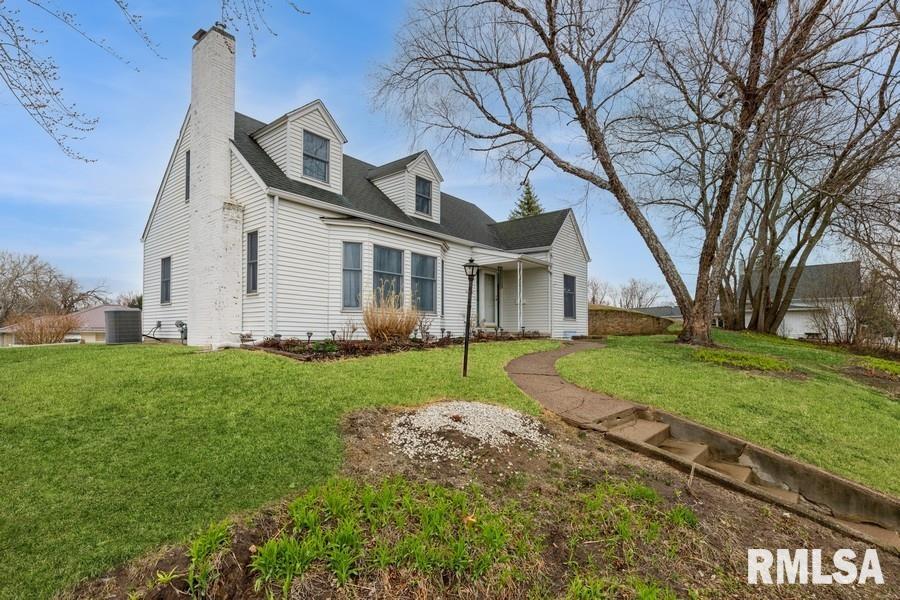 801 10th Avenue Fulton, IL 61252 - Photo 2 of 24