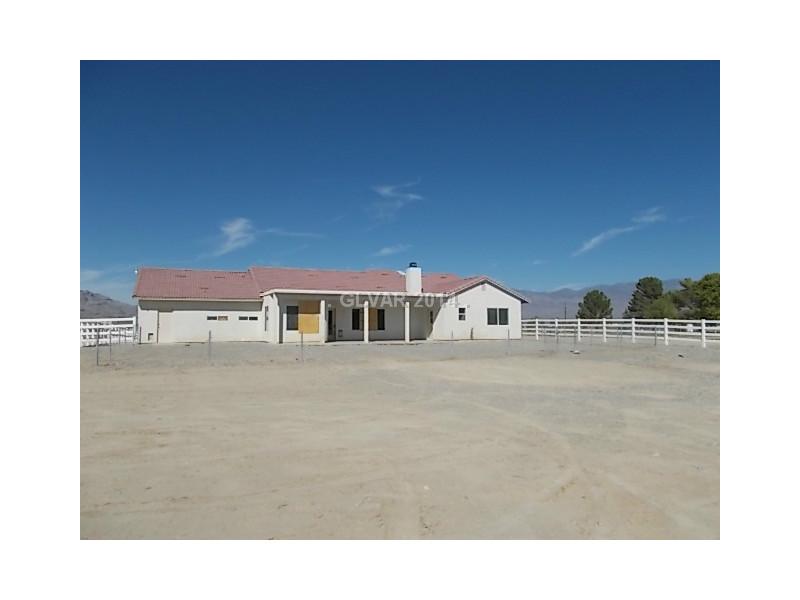 2741 West Blosser Ranch Road Pahrump, NV 89060 - Photo 17 of 19 Exterior Back.