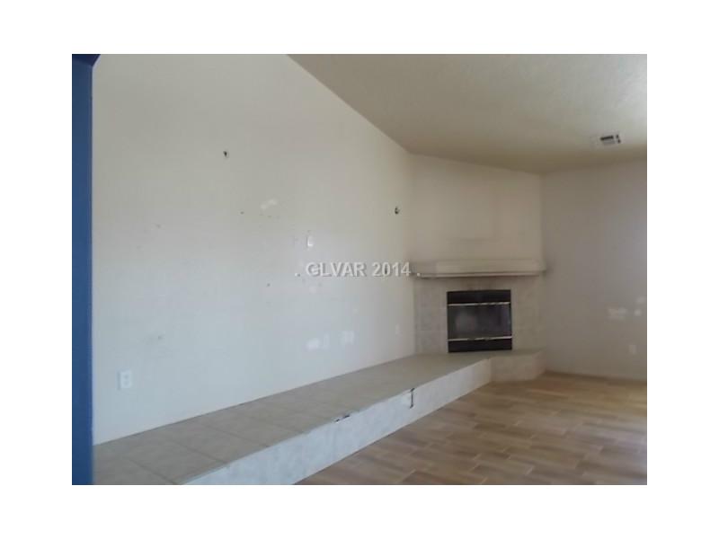 2741 West Blosser Ranch Road Pahrump, NV 89060 - Photo 7 of 19 Property Photo. Fireplace Hearth
