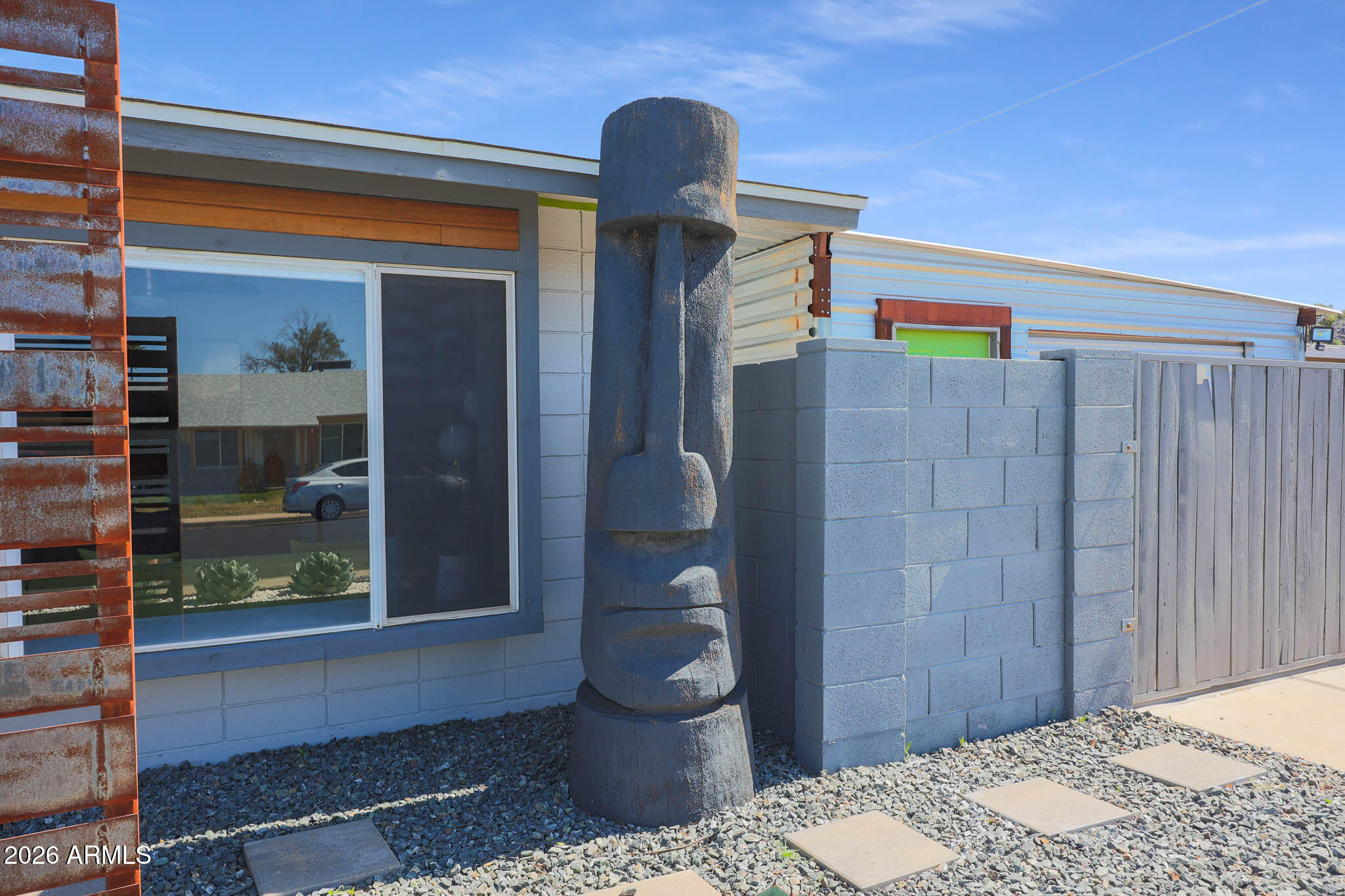 2201 East Marilyn Road Phoenix, AZ 85022 - Photo 4 of 47 a bedroom with a bed and a dresser