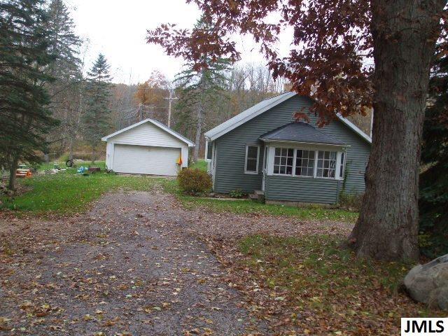 13511 29 Mile Road Albion, MI 49224 - Photo 3 of 9 Photo 3