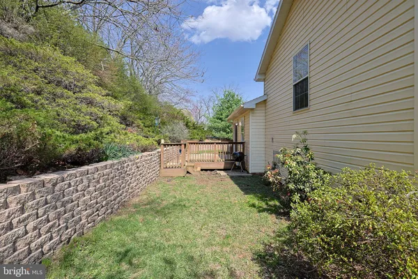 $389,900 | 6104 Locust Lane, Mechanicsburg, PA 17050