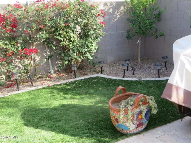 $2,200 | 4413 West Heyerdahl Drive, New River, AZ 85087