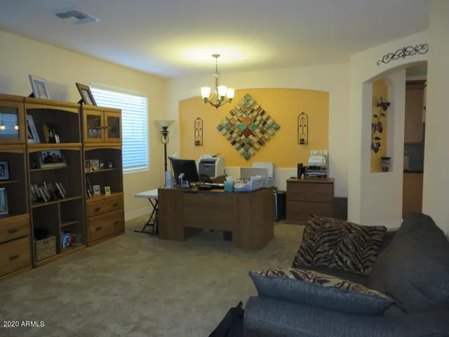 $2,200 | 4413 West Heyerdahl Drive, New River, AZ 85087