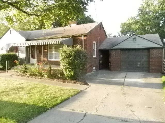 8673 Superior Street Center Line, MI 48015 - Photo 3 of 66 Exterior Front