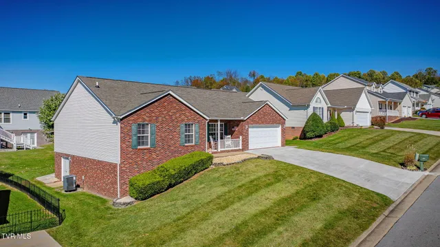 $300,000 | 200 Henry's Lane, Bristol, VA 24202