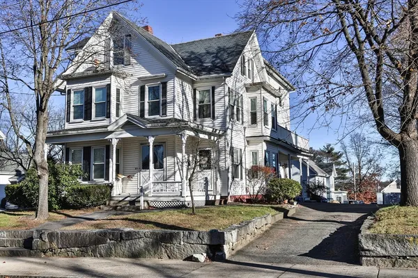 $889,900 | 21 Felton Street, Hudson, MA 01749