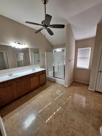 $2,450 | 13117 Fencerow Road, Fort Worth, TX 76244