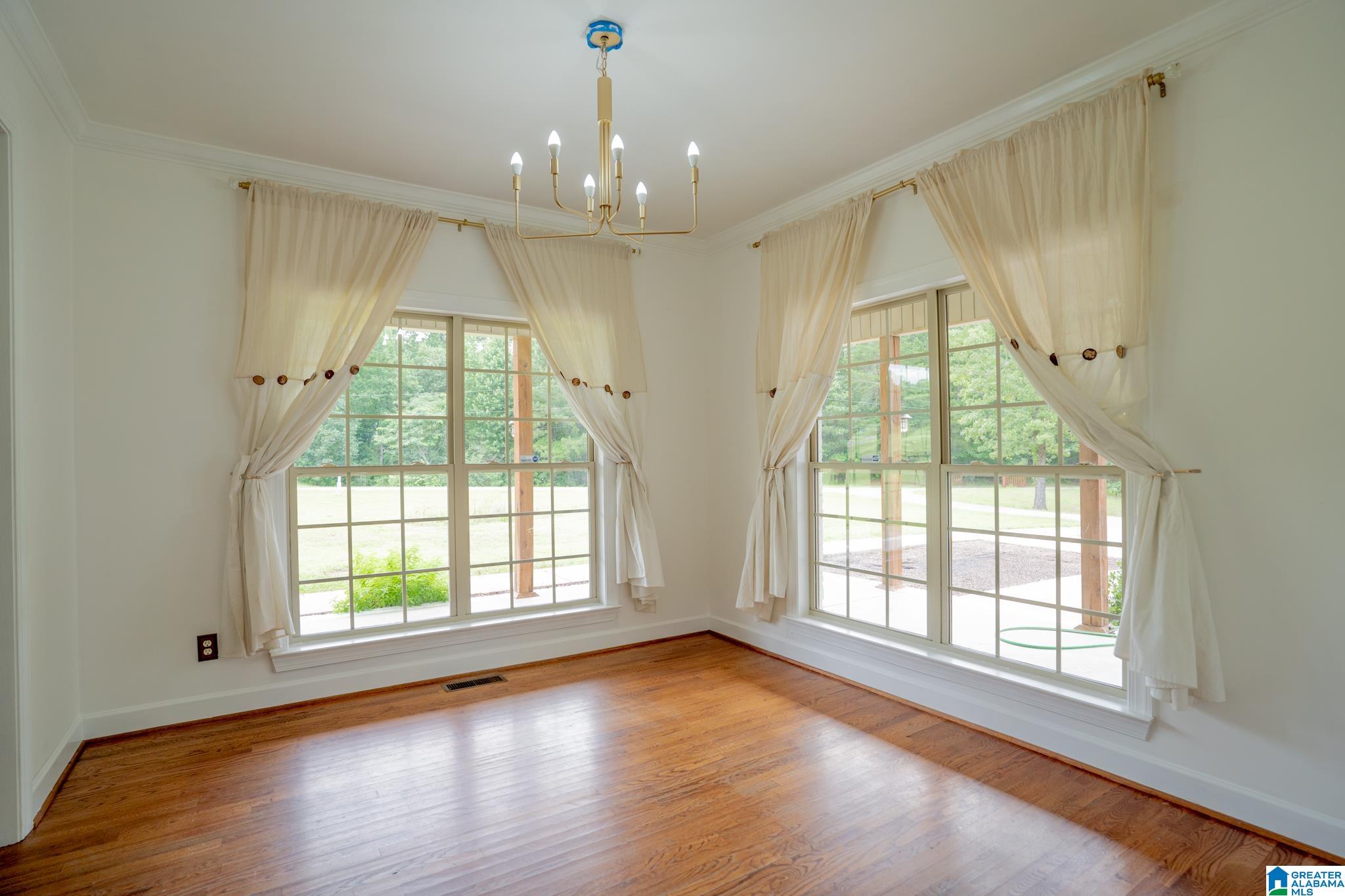 9677 Golden Lane Bessemer, AL 35023 - Photo 8 of 76