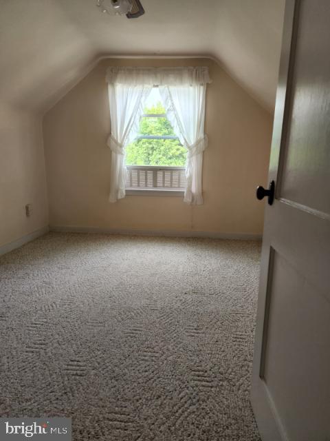 8726 Sagamore Road Philadelphia, PA 19128 - Photo 16 of 21