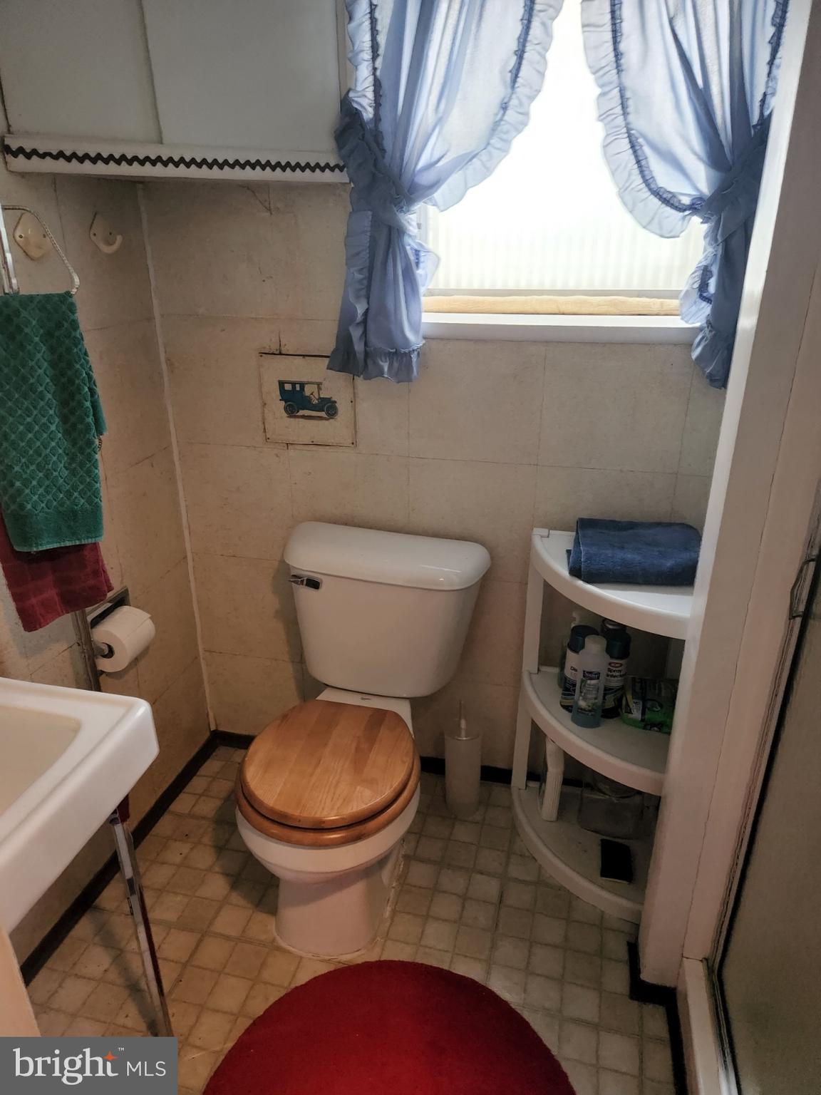 8726 Sagamore Road Philadelphia, PA 19128 - Photo 20 of 21