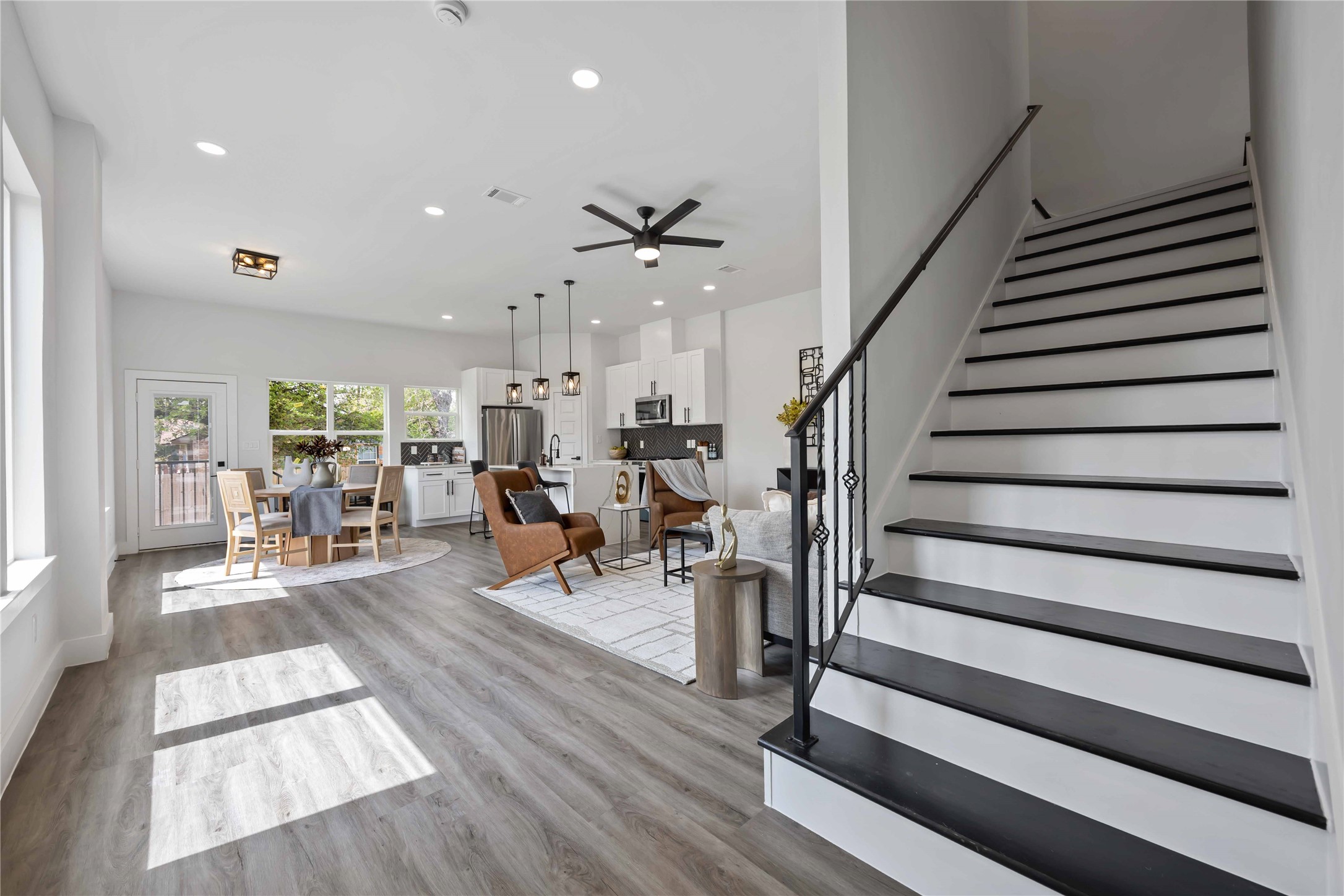 2301 Staples Street Houston, TX 77026 - Photo 9 of 31