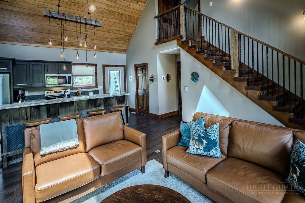 210 Grand Creek Road Vilas, NC 28692 - Photo 12 of 40