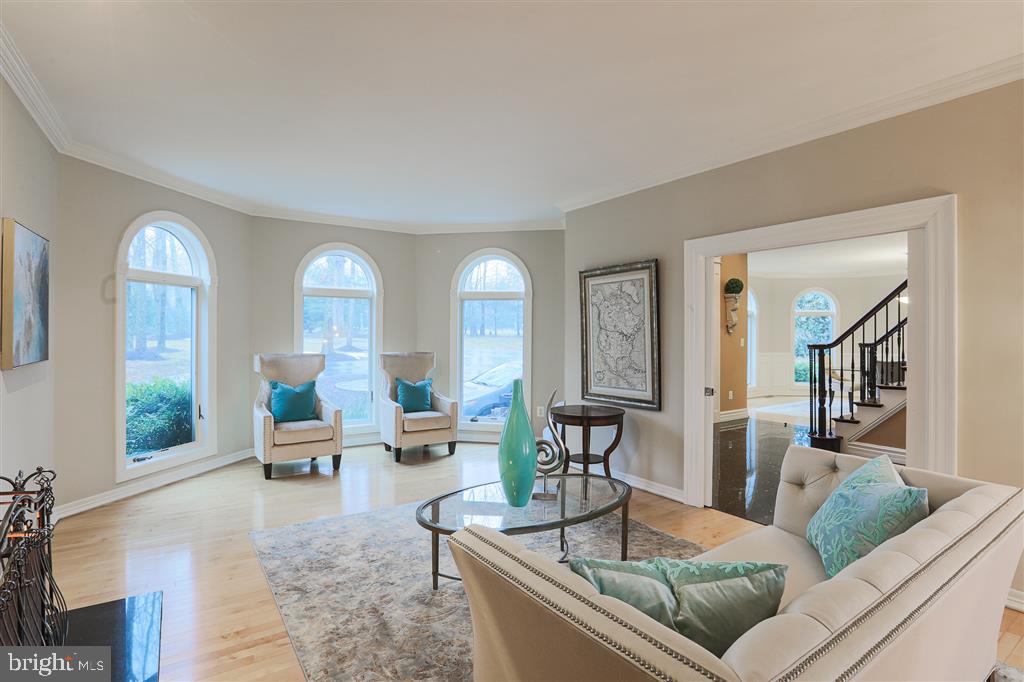 11674 Frederick Road Ellicott City, MD 21042 - Photo 20 of 45 Gallery Image 20