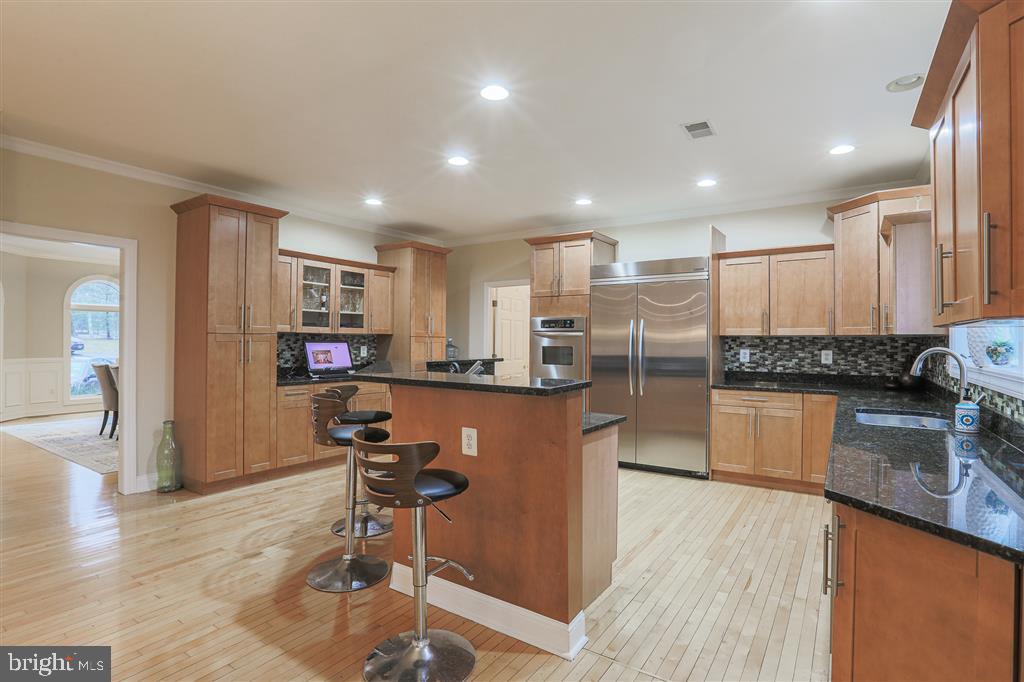 11674 Frederick Road Ellicott City, MD 21042 - Photo 28 of 45 Gallery Image 28