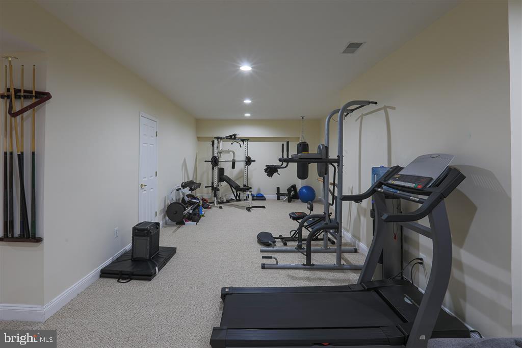11674 Frederick Road Ellicott City, MD 21042 - Photo 34 of 45 Gallery Image 34
