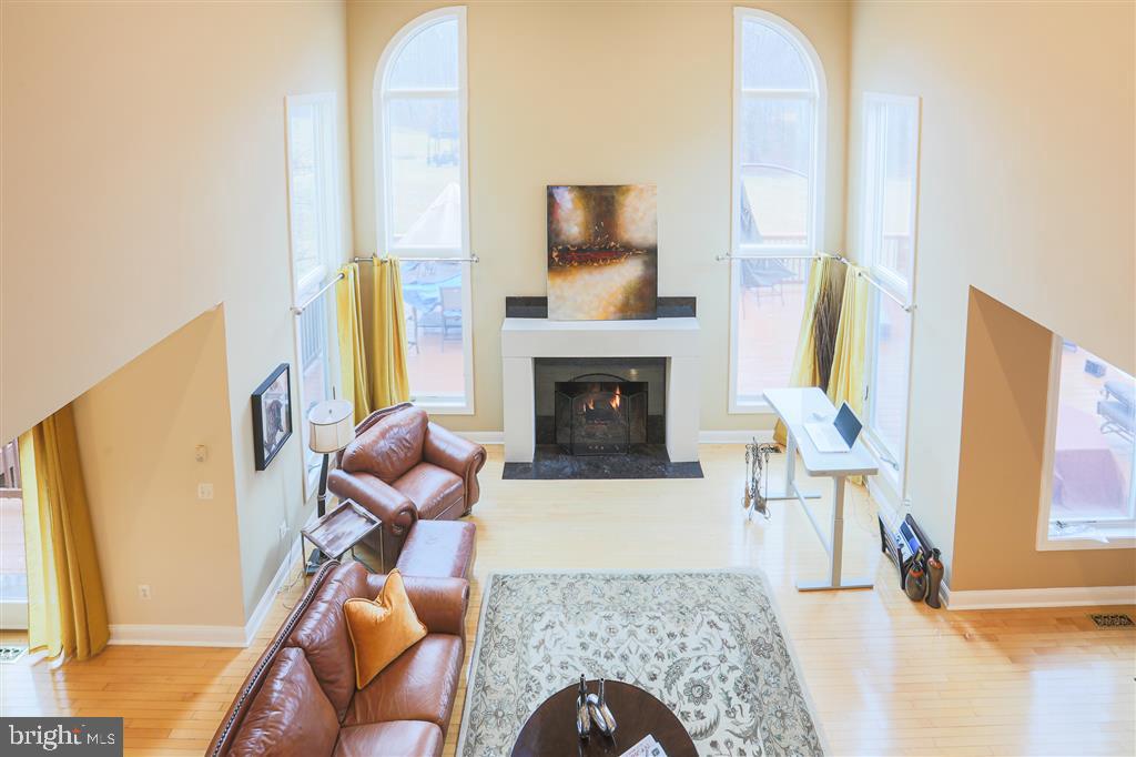 11674 Frederick Road Ellicott City, MD 21042 - Photo 6 of 45 Gallery Image 6