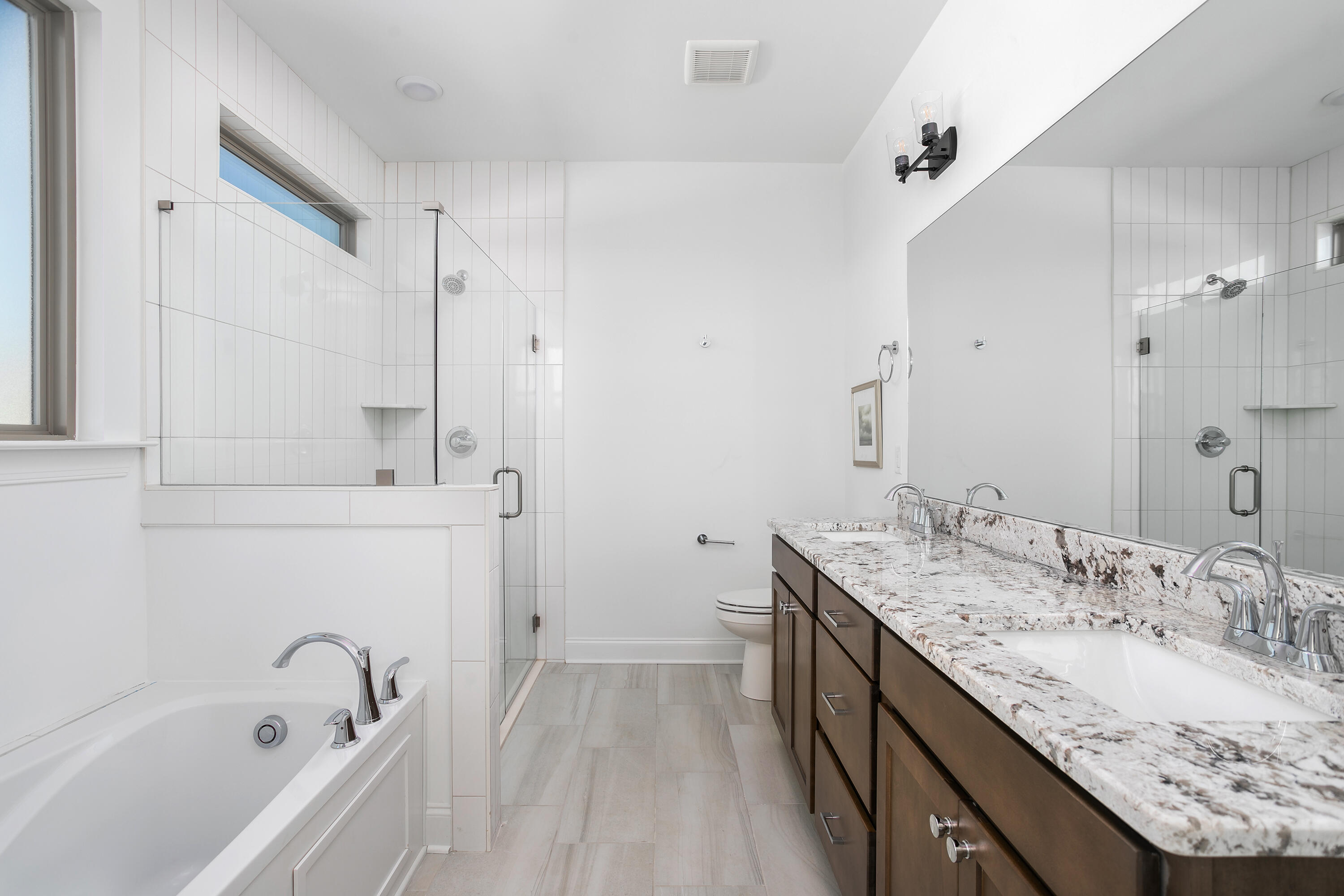 1358 Little Sorrel Road, Unit 36 Hixson, TN 37343 - Photo 18 of 25 Primary