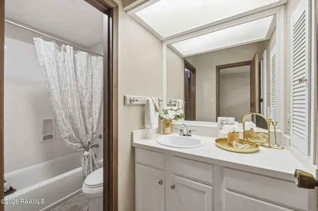 $112,000 | 200 Lodge Drive, Unit 801, Lafayette, LA 70506