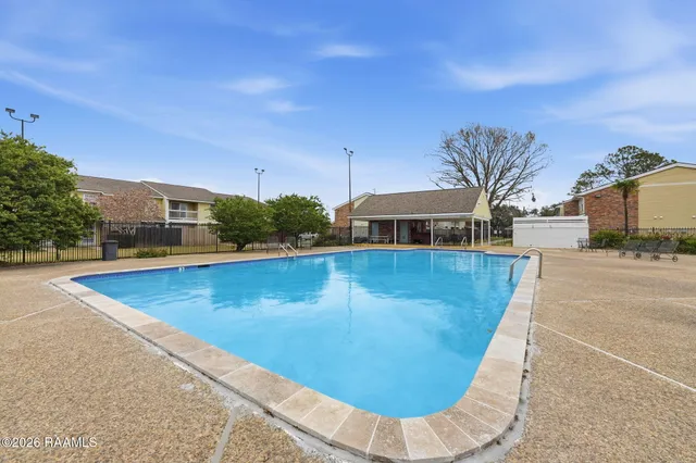 $112,000 | 200 Lodge Drive, Unit 801, Lafayette, LA 70506