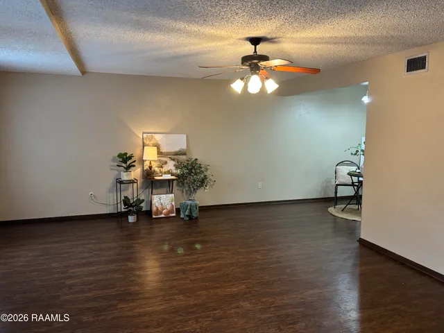 $112,000 | 200 Lodge Drive, Unit 801, Lafayette, LA 70506