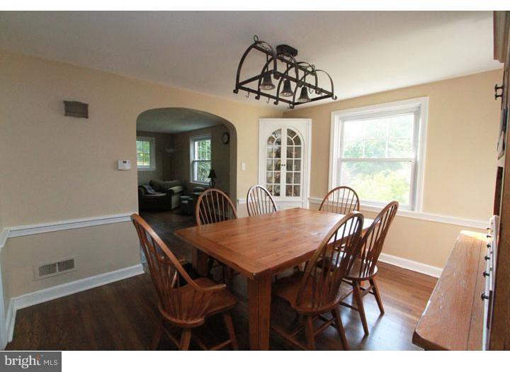 11 Beekman Road Wilmington, DE 19809 - Photo 8 of 16 Dining Room