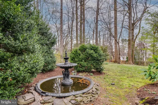 $1,300,000 | 723 Forest Park Road, Great Falls, VA 22066