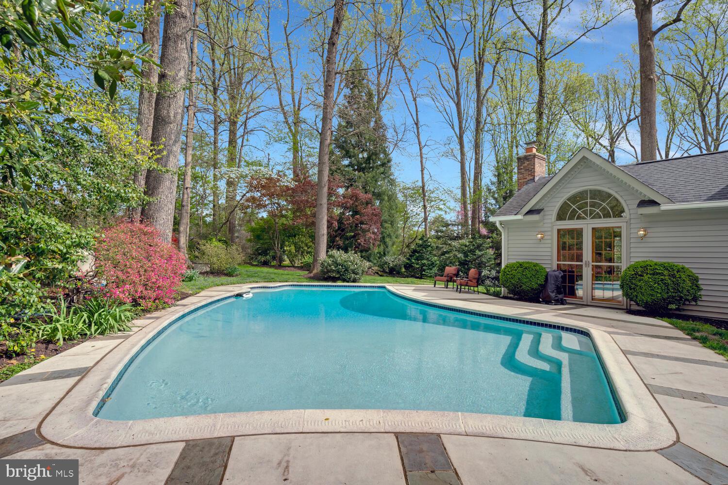 723 Forest Park Road Great Falls, VA 22066 - Photo 59 of 71