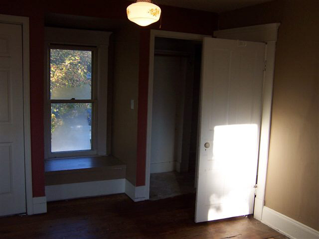 409 Williams Street Howe, IN 46746 - Photo 9 of 9 Gallery Image 9
