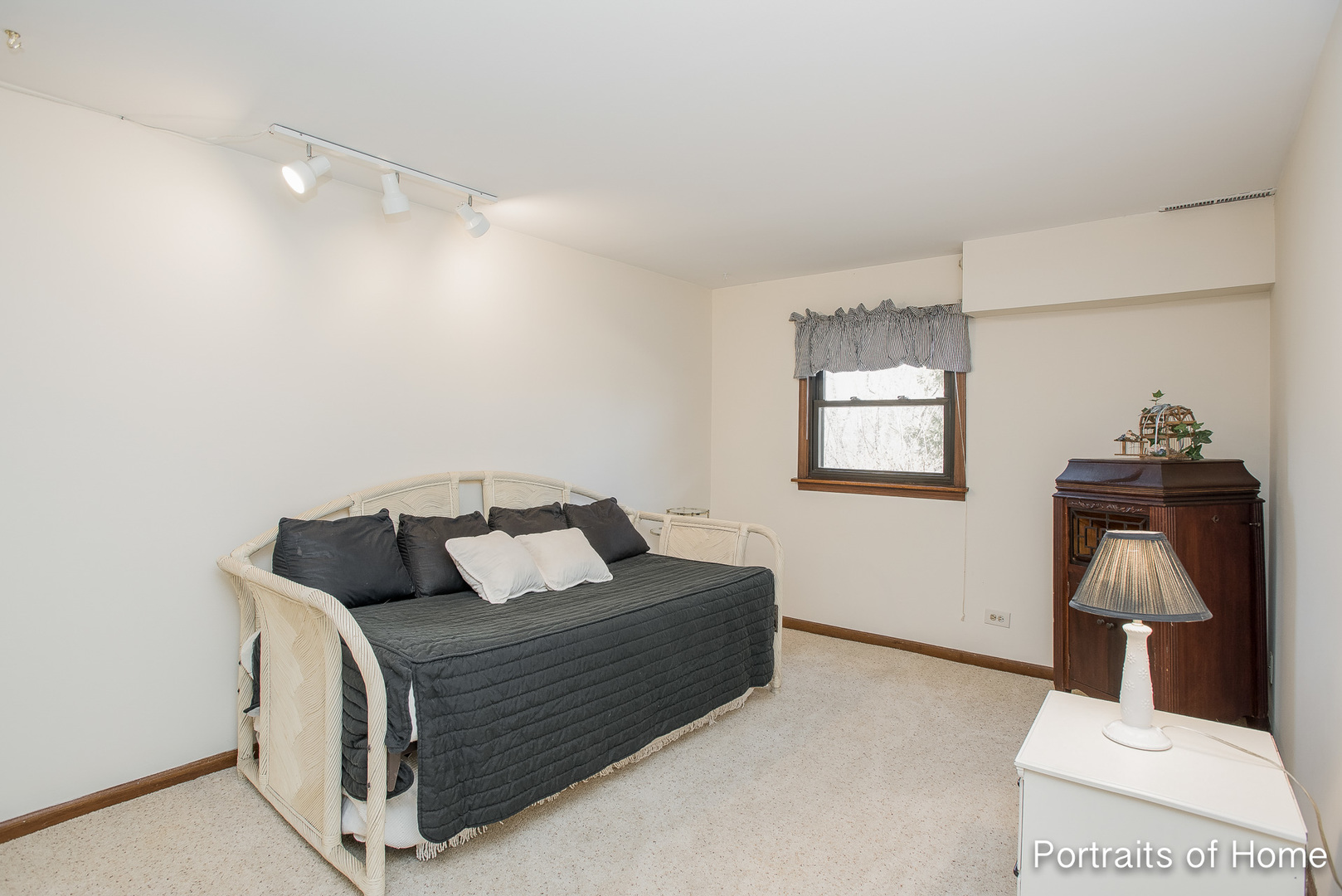 242 Bradwell Road Inverness, IL 60010 - Photo 21 of 27