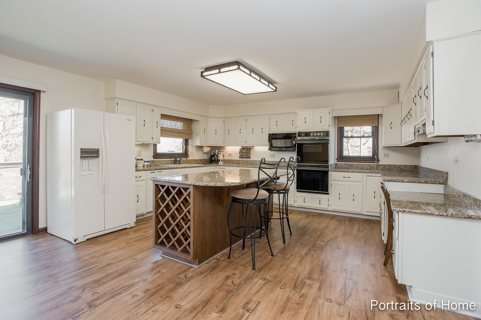 242 Bradwell Road Inverness, IL 60010 - Photo 7 of 27