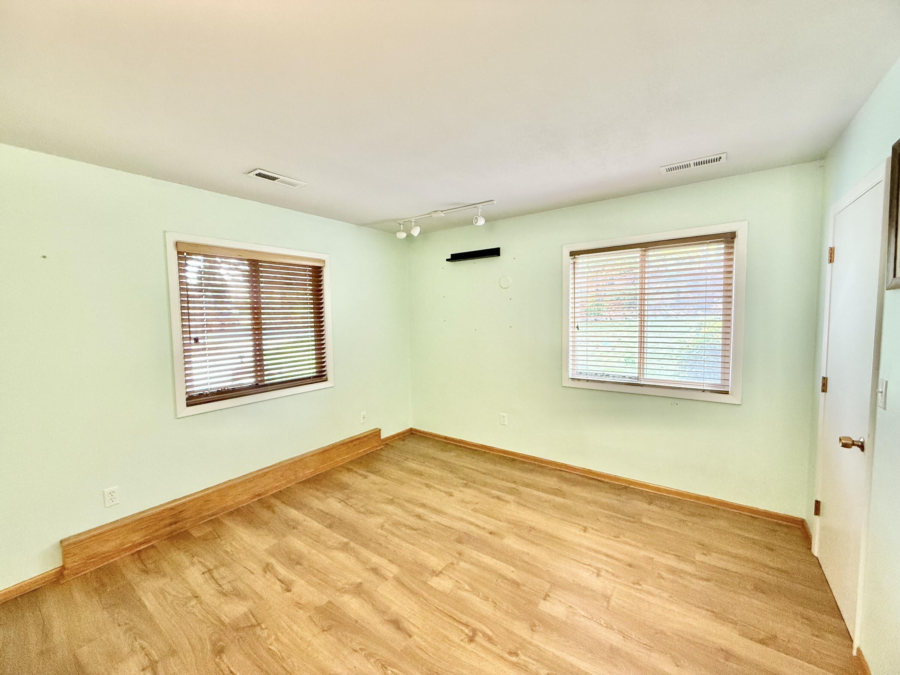 1662 Cove Point Road Klamath Falls, OR 97601 - Photo 53 of 71