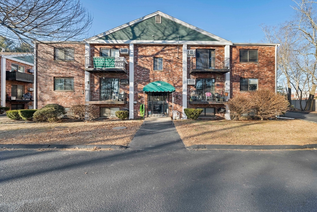 678 Plain Street, Unit 4A Marshfield, MA 02050 - Photo 1 of 23