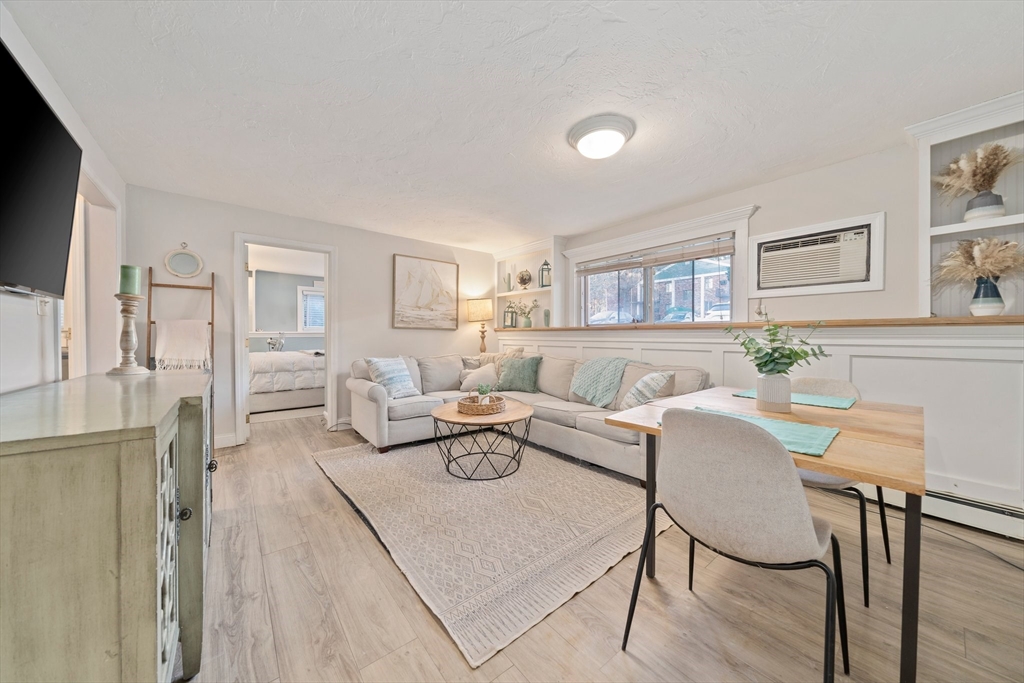 678 Plain Street, Unit 4A Marshfield, MA 02050 - Photo 3 of 23