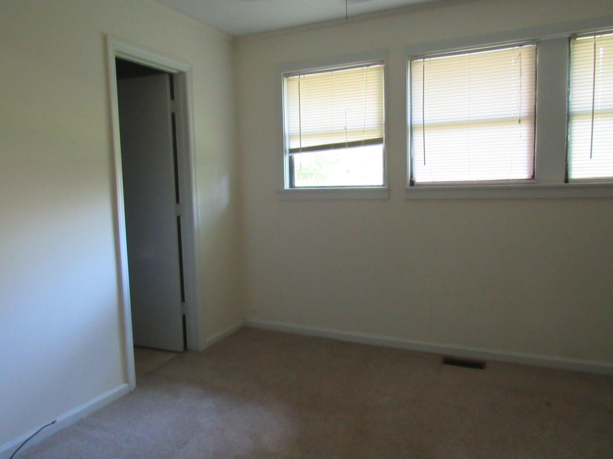 108 Phillips Lane Oak Ridge, TN 37830 - Photo 10 of 11 IMG_2310