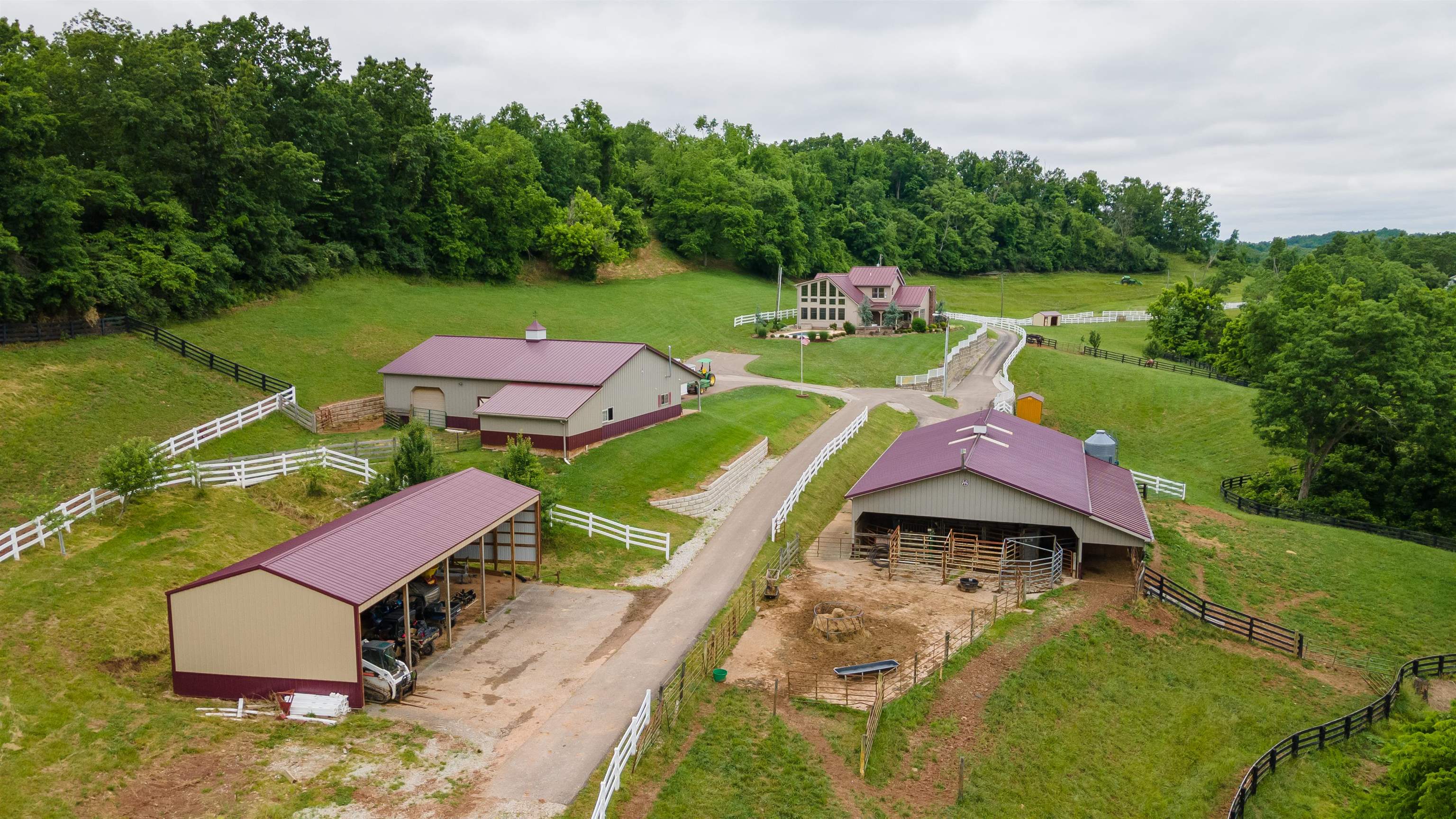 4771 Green Valley Road Huntington, WV 25701 - Photo 7 of 32 Gallery Image 7
