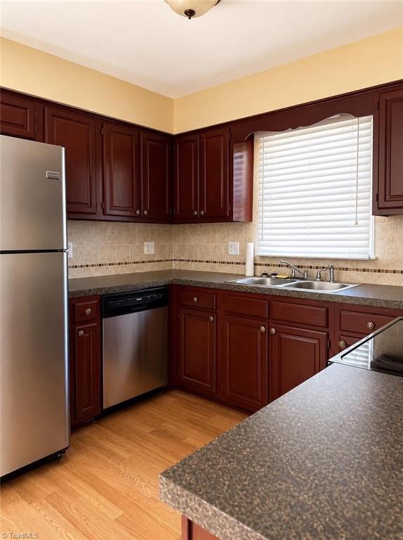 2308 Leeds Avenue High Point, NC 27265 - Photo 5 of 25
