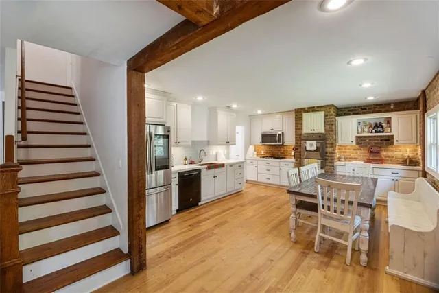 $380,000 | 304 West 6th Avenue, Covington, LA 70433