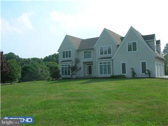 26 Ridings Way Chadds Ford, PA 19317 - Photo 1 of 10 Exterior Front