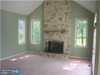 26 Ridings Way Chadds Ford, PA 19317 - Photo 7 of 10 Family Room