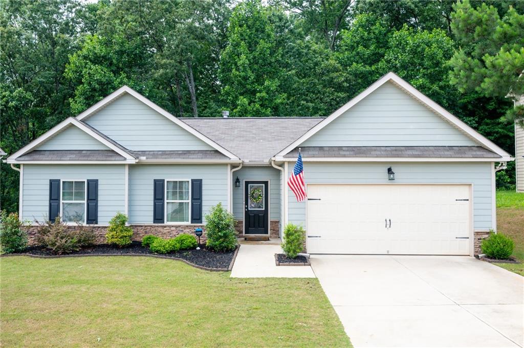782 Stable View Loop Dallas, GA 30132 - Photo 1 of 1 Gallery Image 1
