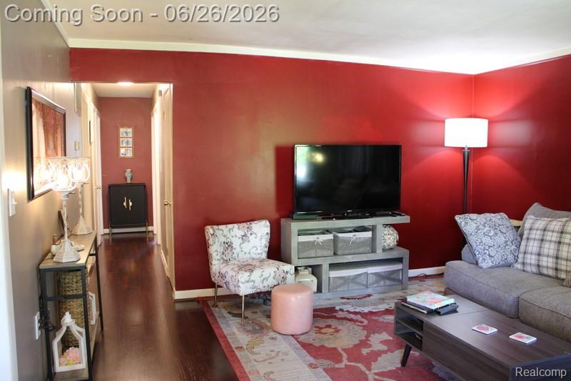 8951 Stevens Street Taylor, MI 48180 - Photo 9 of 32 ADDITIONAL VIEW OF THE LIVING ROOM!