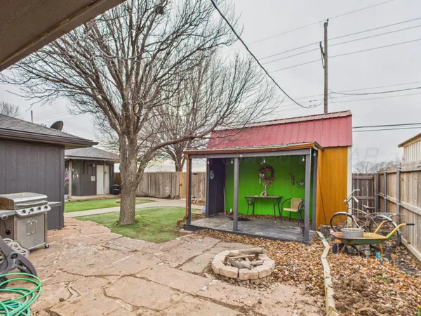 $280,000 | 1611 North Zimmers Street, Pampa, TX 79065