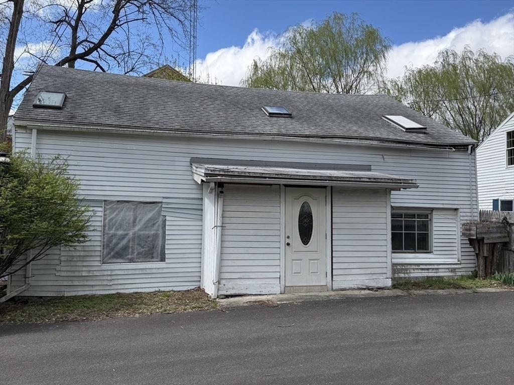17 Depot Street Southwick, MA 01077 - Photo 5 of 10