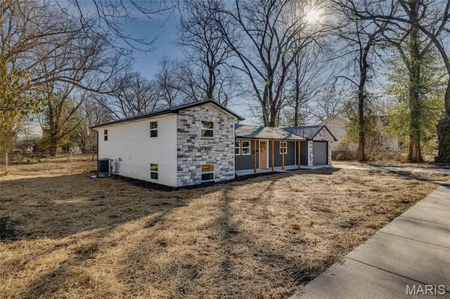 $337,500 | 406 North A Street, Farmington, MO 63640