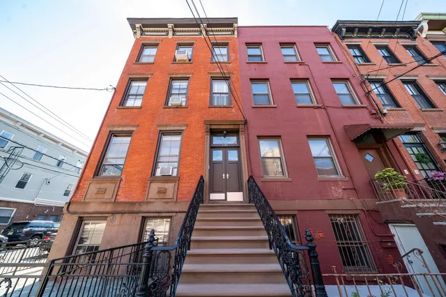 $2,400,000 | 800 Bloomfield Street, Hoboken, NJ 07030