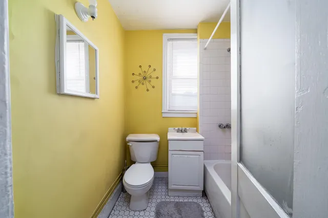 $2,400,000 | 800 Bloomfield Street, Hoboken, NJ 07030