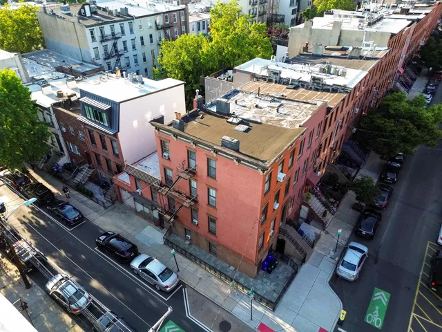 $2,400,000 | 800 Bloomfield Street, Hoboken, NJ 07030